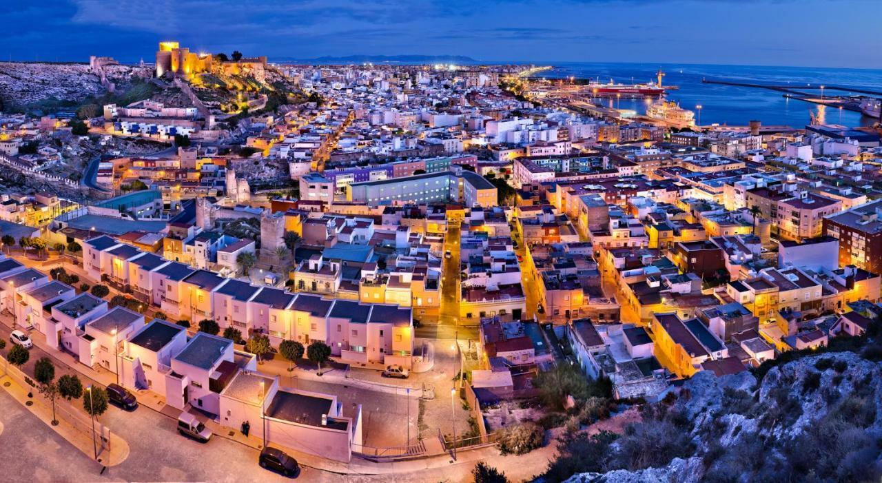 Apartamento 2 Dormitorios En La Mejor Zona De Roquetas Roquetas de Mar Exteriör bild